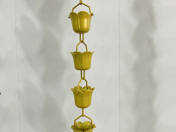 金色小牽?；ㄓ赕? />
				        	</div>
				        	<div   id=